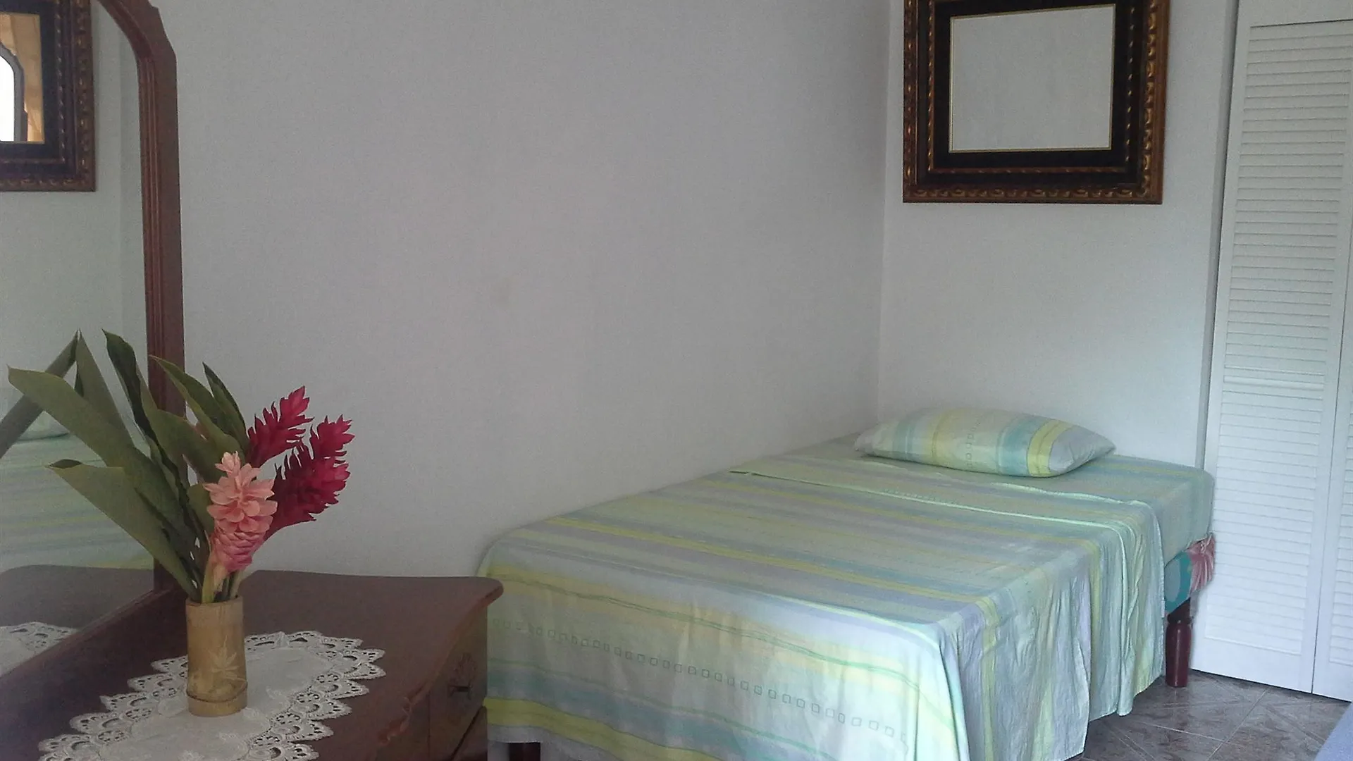 Polish Princess Guest House Port Antonio